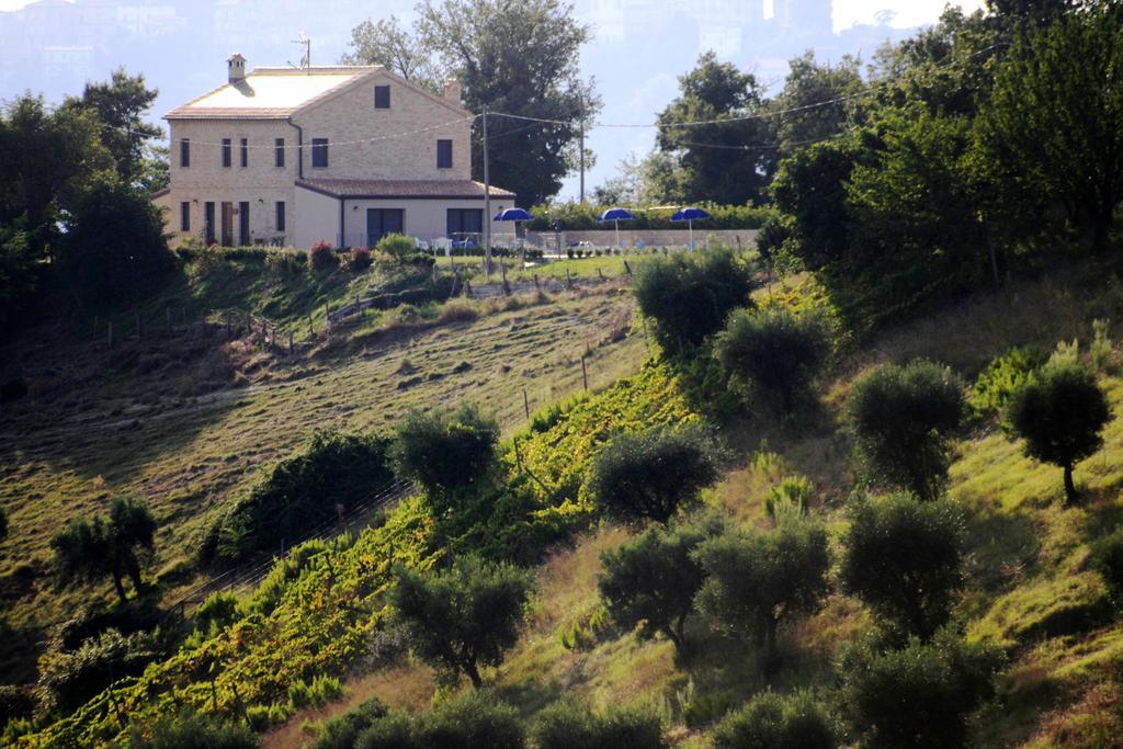 Agriturismo Fara Hotel Montegiorgio Exterior photo